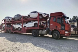 深圳到河南南陽轎車托運裝車圖1