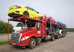 深圳到成都轎車托運價格表，轎車托運1700公里收費價格
