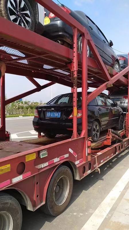 托運轎車選擇雙排車輛運輸車好還是單排車輛運輸車好？