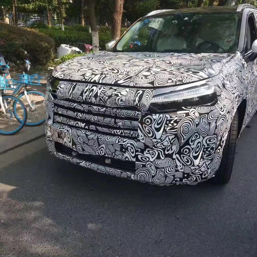 從哈爾濱轎車托運到三亞多少錢？